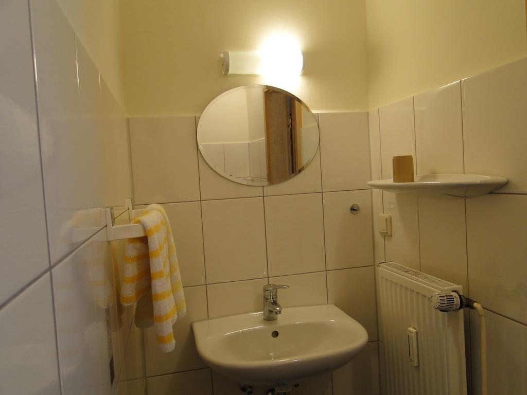 Jahnkes Gasthaus-Pension garni Todesfelde Zimmer foto